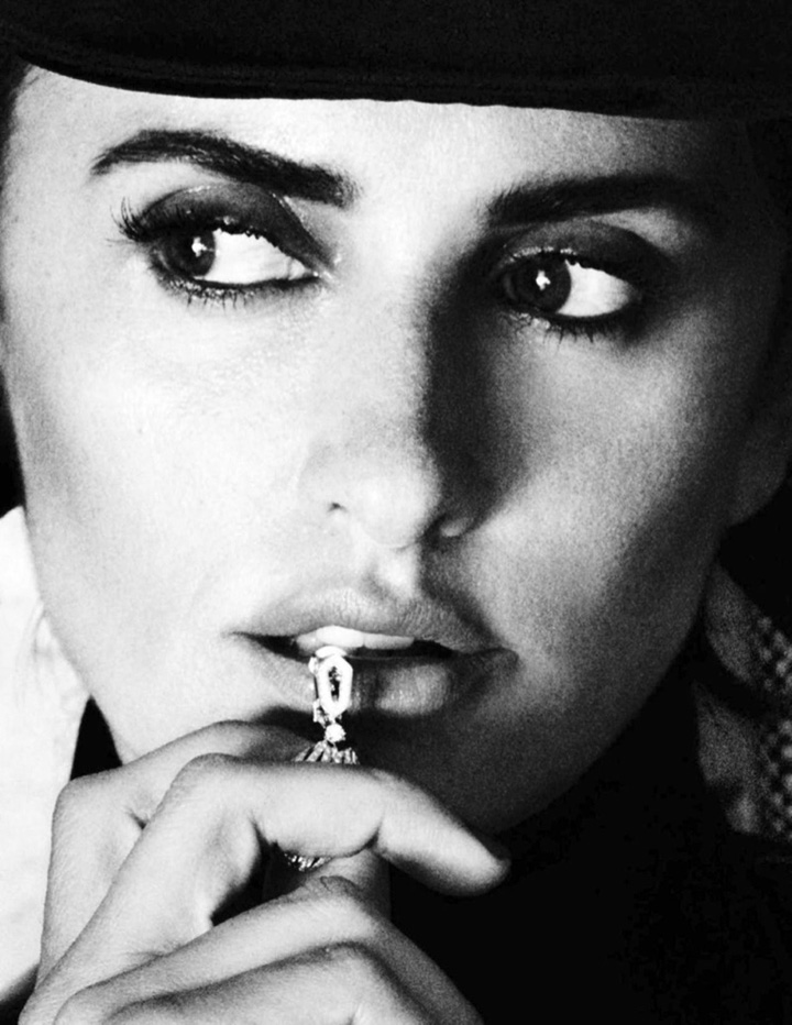 Penelope Cruz《Vogue》西班牙版2016年12月號