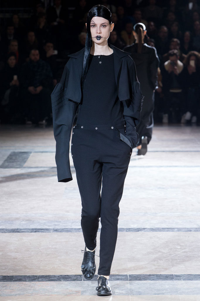 Yohji Yamamoto 2016秋冬流行發(fā)布