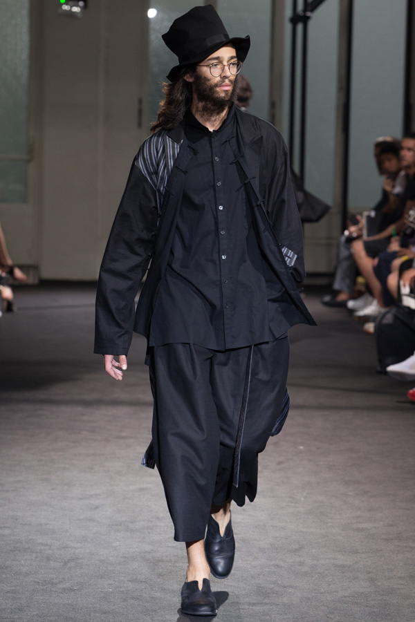 Yohji Yamamoto 2017春夏男裝流行發(fā)布