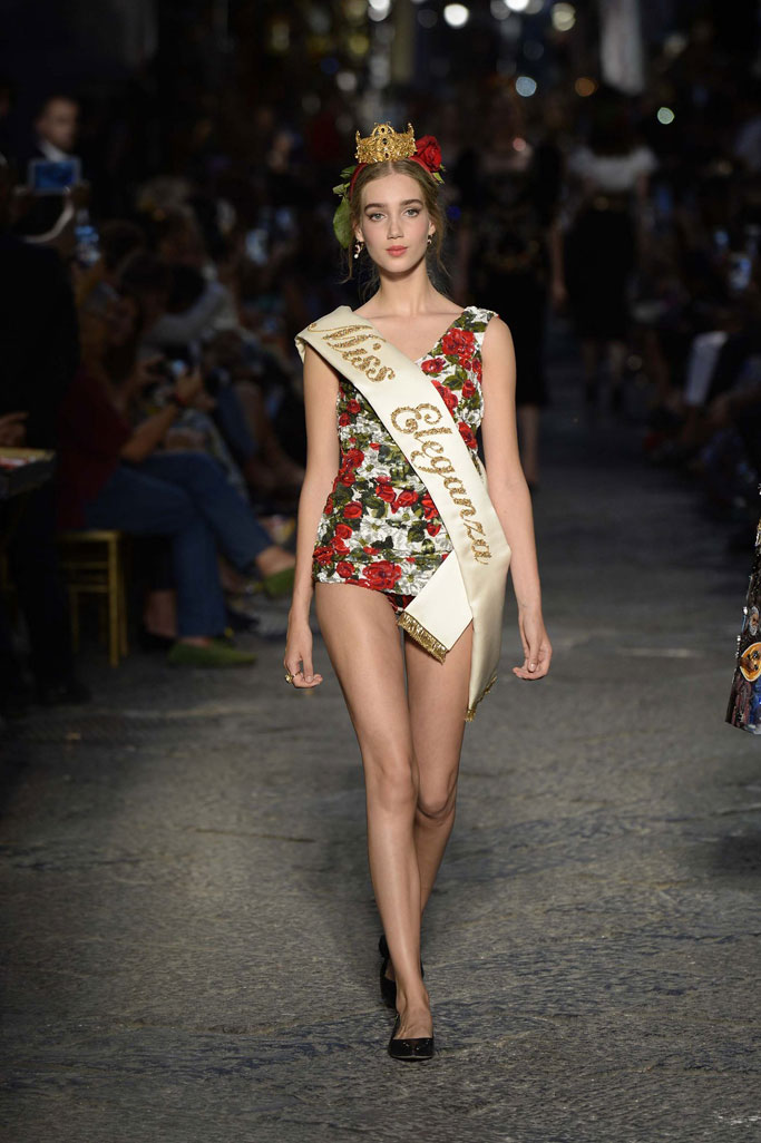 Dolce & Gabbana Alta Moda 2016秋冬高級(jí)定制流行發(fā)布