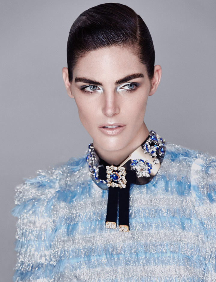 Hilary Rhoda《Harper’s Bazaar》哈薩克版2016年12月號(hào)