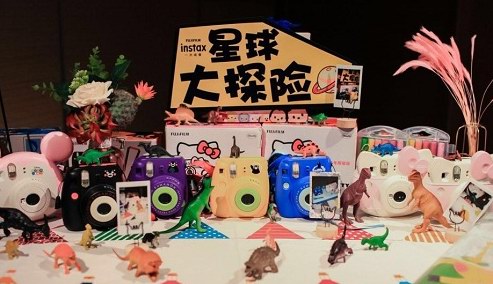 探索奇趣自然，啟迪未來夢想 instax教育“星球大探險”攝影班暑期總動員