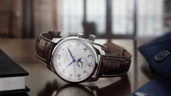 Longines 浪琴表邀你共度浪漫圣誕 