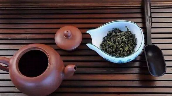 關(guān)于茶的名人名言：喝茶，漲知識(shí)；知茶，懂生活！