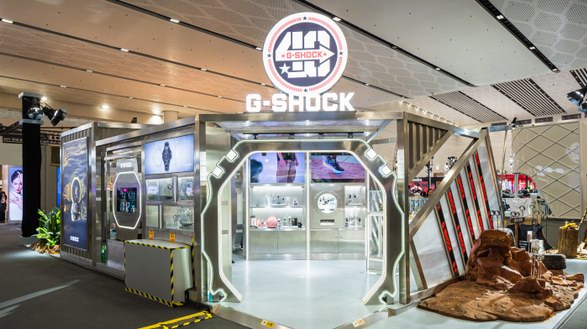 見證40年堅韌無界，G-SHOCK攜旗下新品亮相消博會