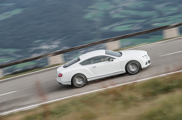 賓利歐陸「GT Speed」劍指330km/h